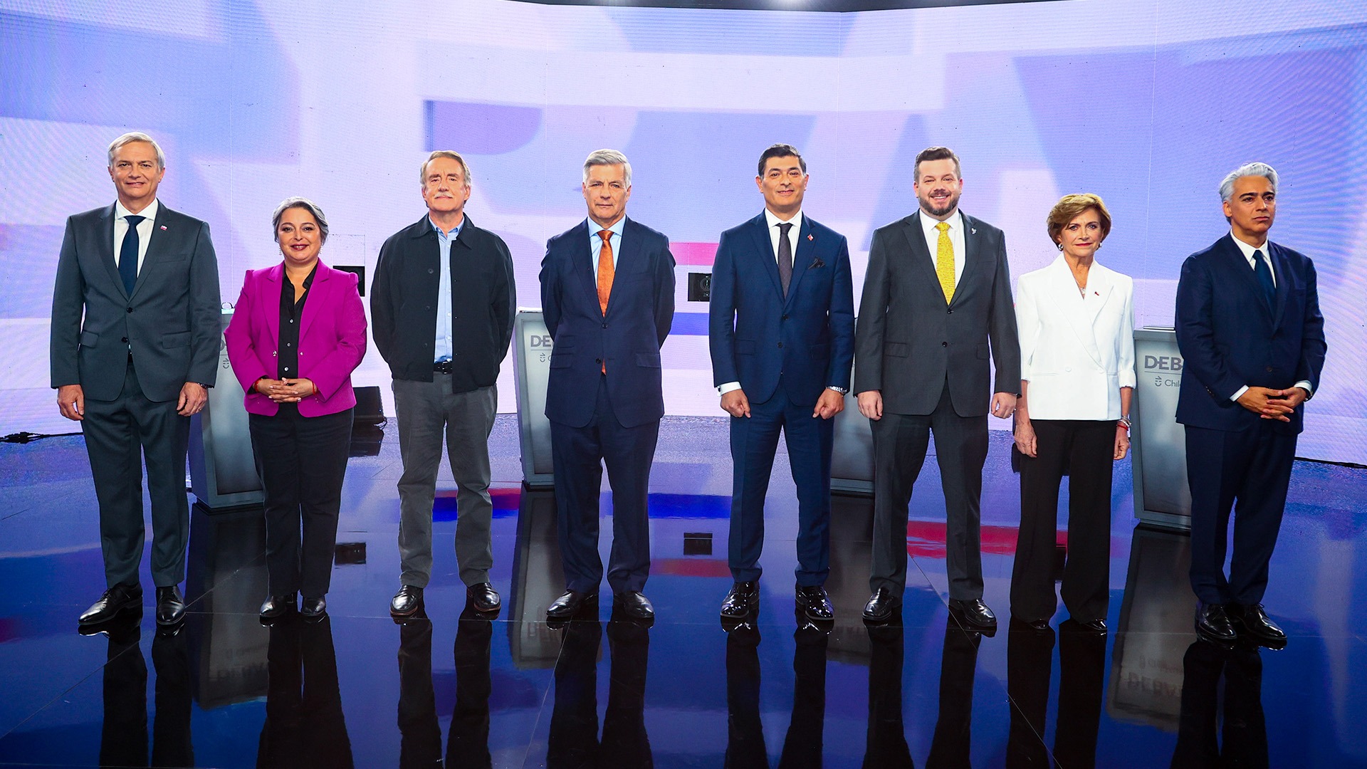 El primer debate presidencial de Chile evidencia la polarización de la carrera electoral