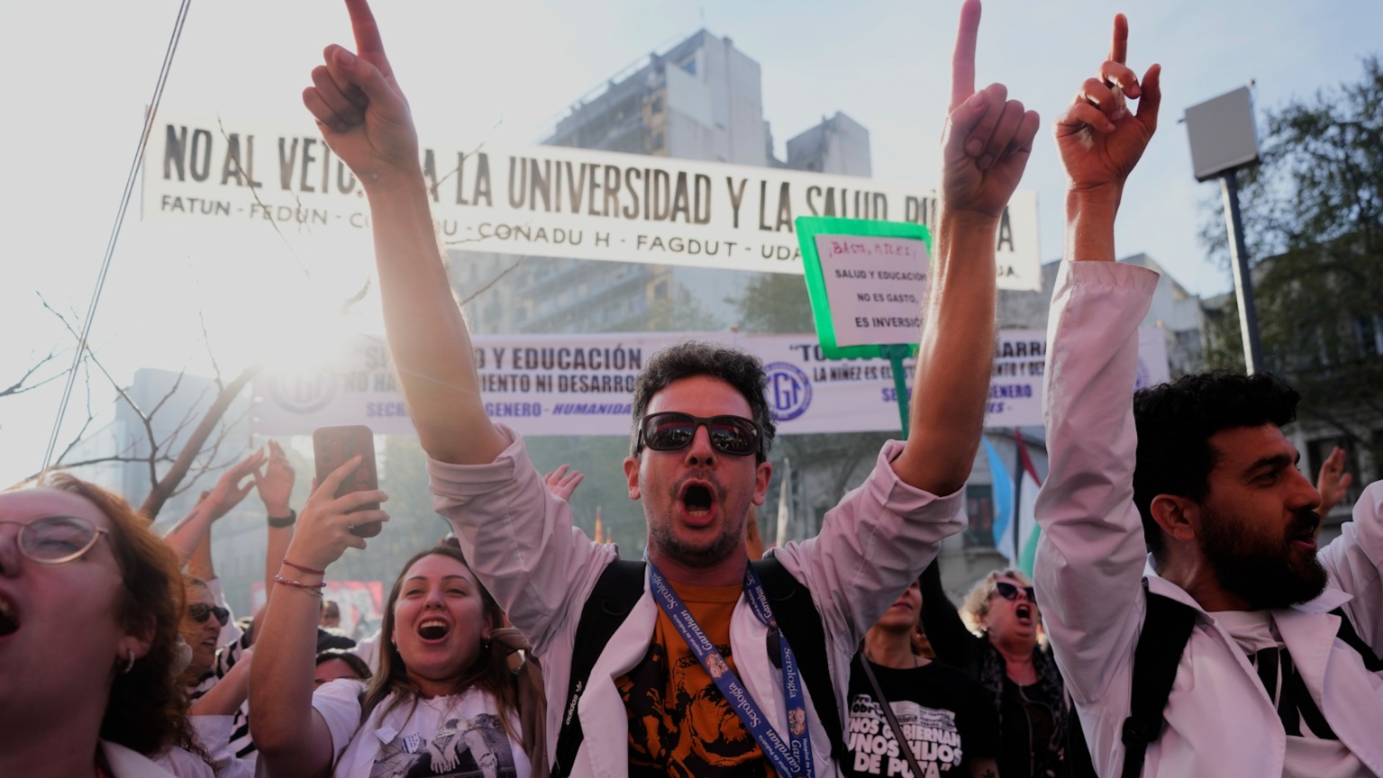 El Congreso argentino rechaza el veto de Milei