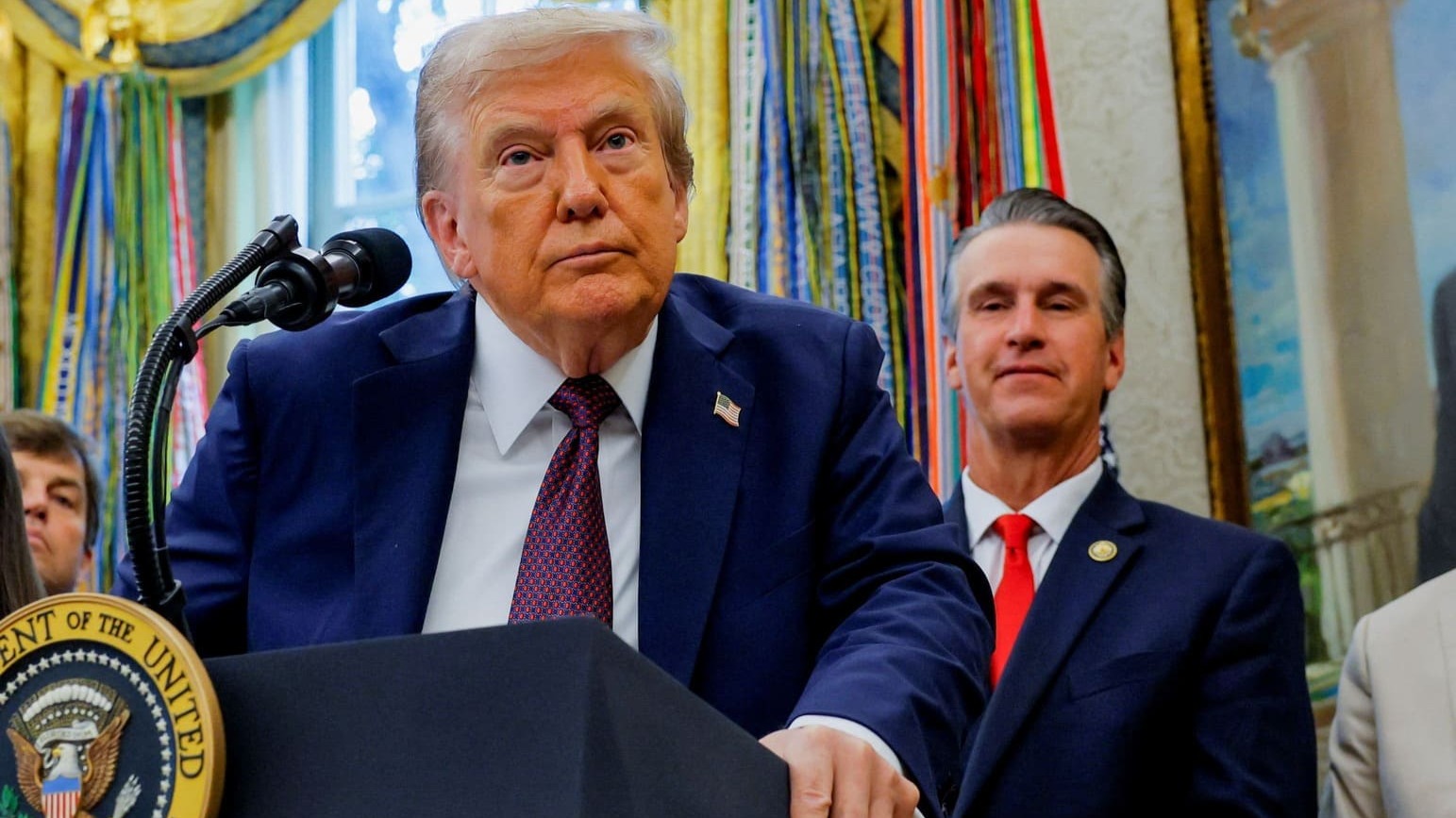 Trump habla de ataque a barco "con drogas"