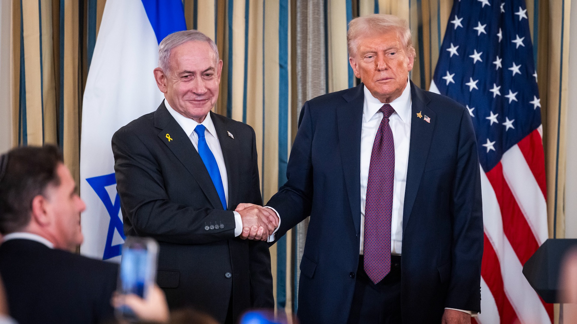 Trump presenta un plan de paz para Gaza que prevé la rendición de Hamás y un Gobierno supervisado por él