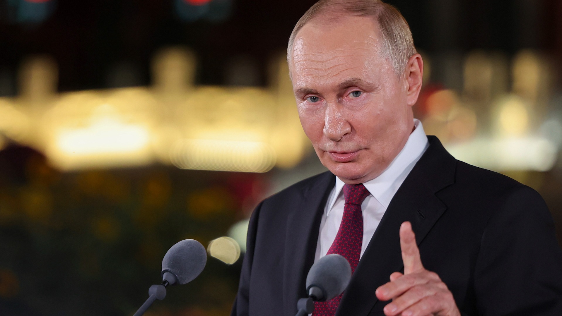 Putin desafía a Zelenski a mantener un encuentro en Moscú