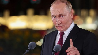 Putin desafía a Zelenski a mantener un encuentro en Moscú