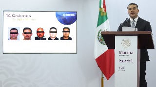 El Gobierno mexicano detiene a 14 funcionarios vinculados a redes de robo de combustible
