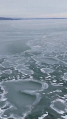 El lago Balatón, en Hungría, se congela por primera vez en nueve años