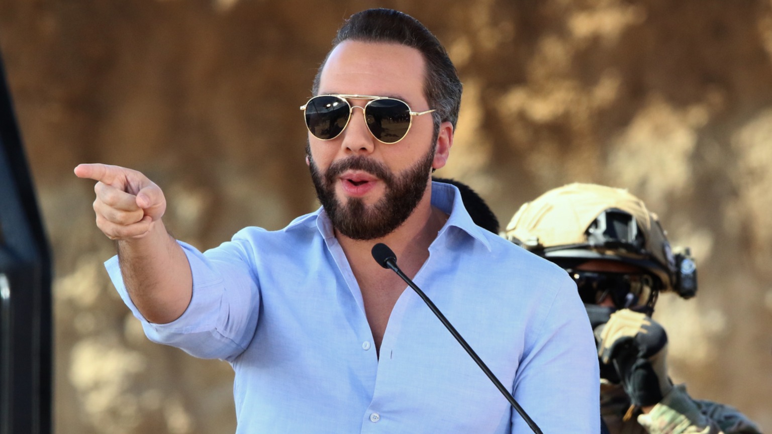 Bukele exporta a Costa Rica su modelo de megacárcel