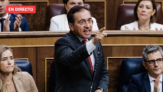 Albares comparece para informar sobre la posición de España respecto a Venezuela, en directo