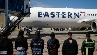 EE UU reanuda deportaciones tras captura de Maduro