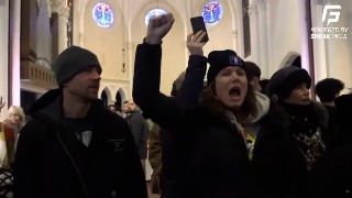 Protesta contra ICE en iglesia de Minnesota