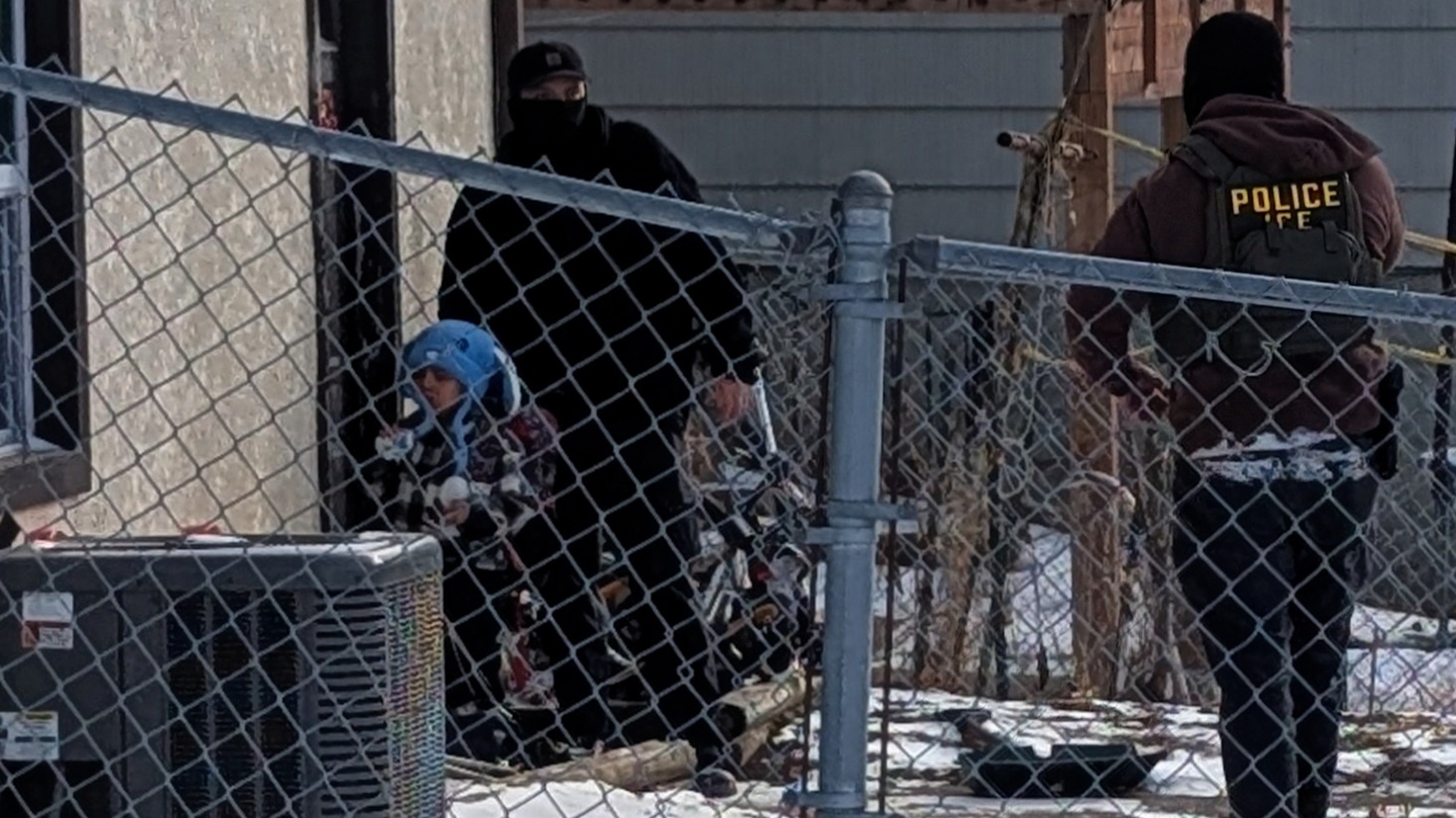 La detención de un niño de cinco años por agentes federales conmociona a una comunidad de Minnesota