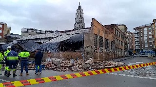 Un edificio se derrumba en Ponferrada a causa del temporal por la borrasca 'Joseph'