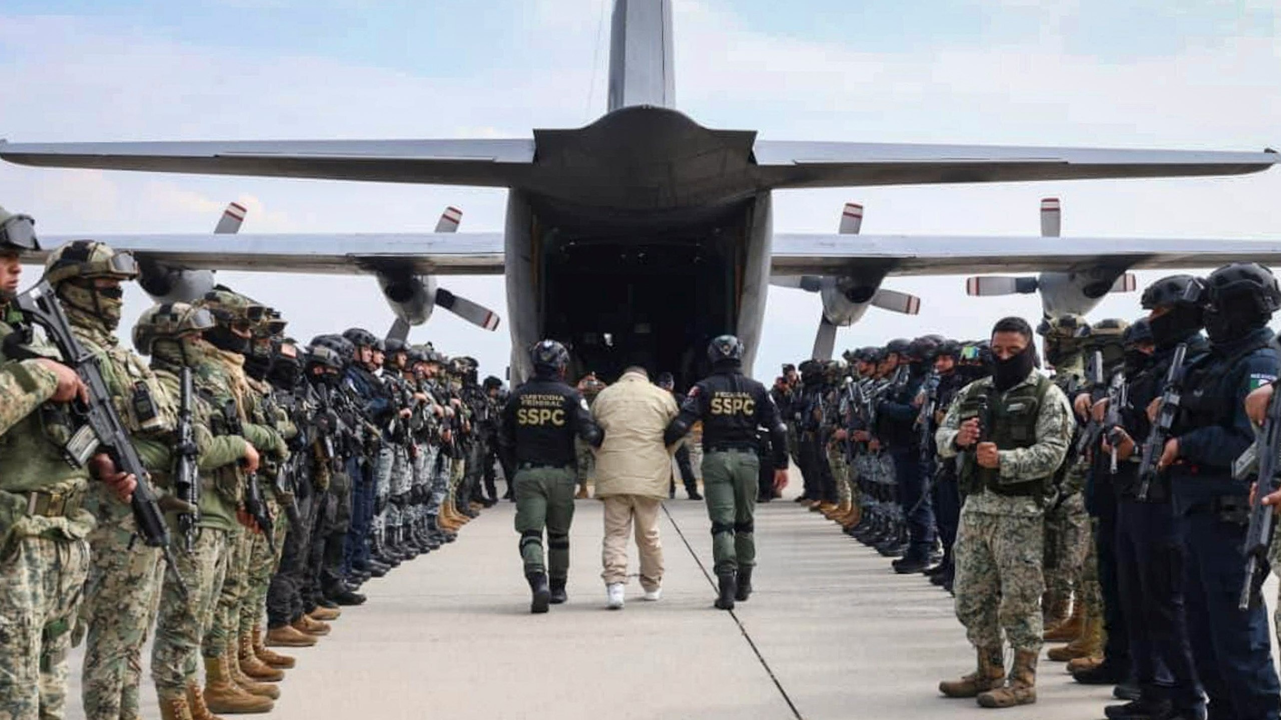 Denuncian irregularidades en traslado de presos a EE UU