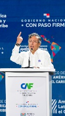 FORO CAF | Petro: “No queremos misiles sobre Caracas, ni sobre ningún país de América” | EL PAÍS