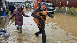 Trece comunidades en alerta por la borrasca ‘Francis’ y más de 400 familias desalojadas en Cádiz