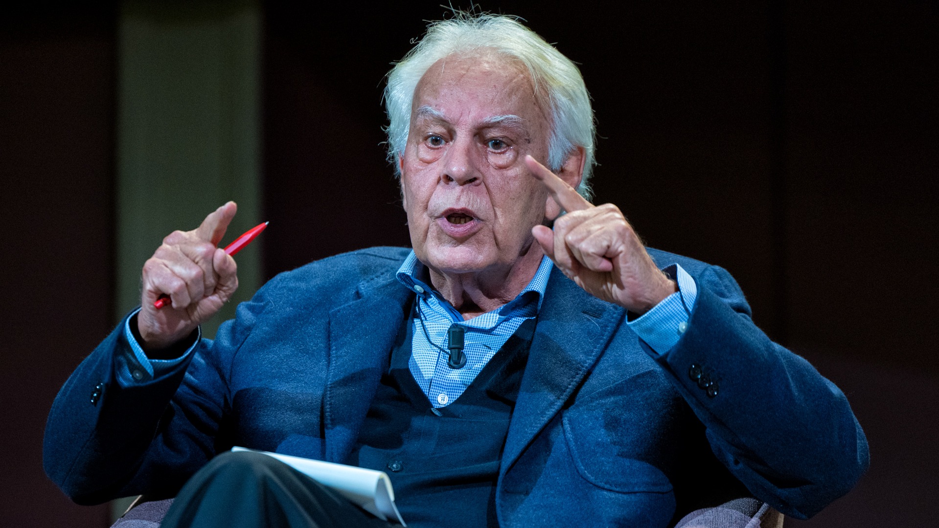 Felipe González: "¿Es más legítimo pactar con Bildu que con VOX?, no lo creo"