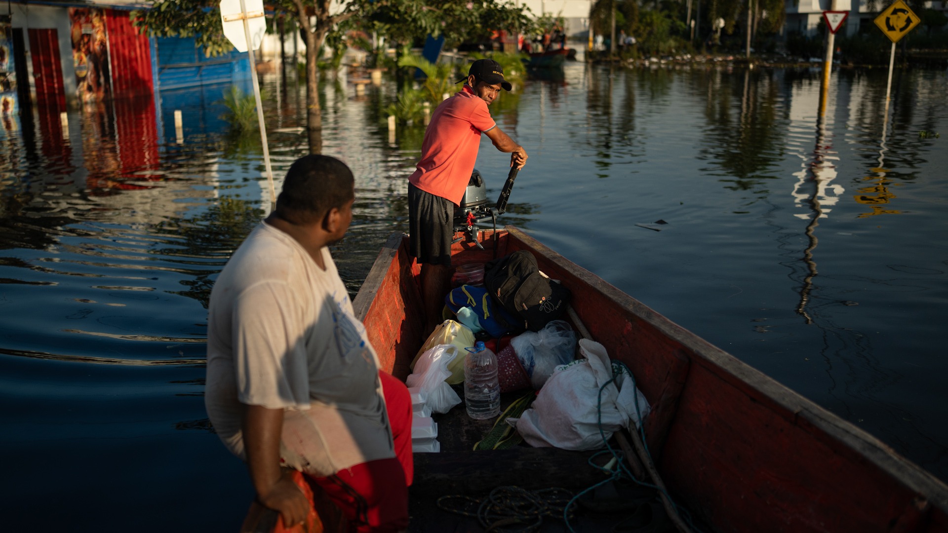 Los afectados de las inundaciones en Montería, al norte de Colombia
