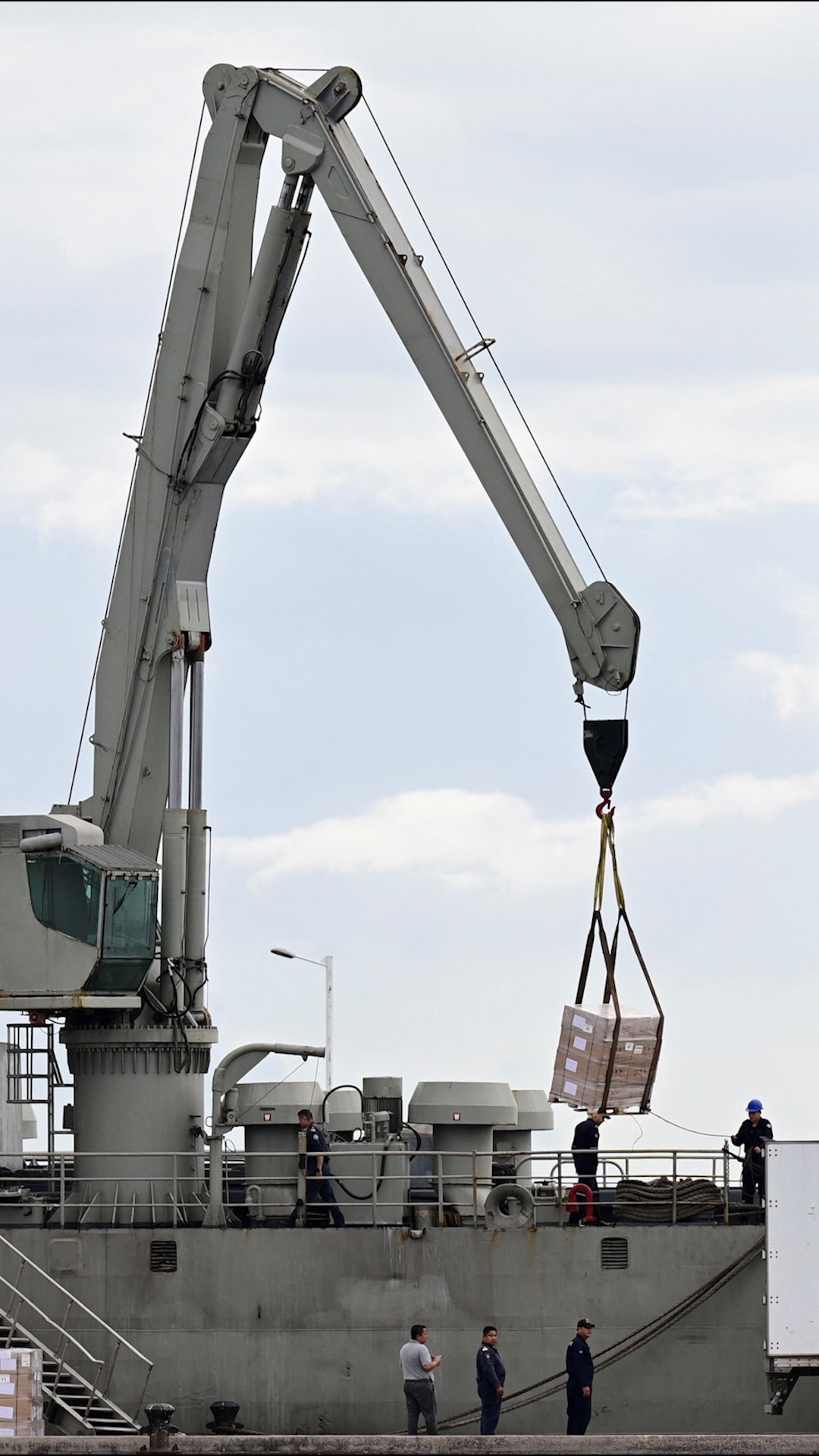 Sheinbaum asegura que mantendrá el flujo de cargamentos con ayuda para Cuba