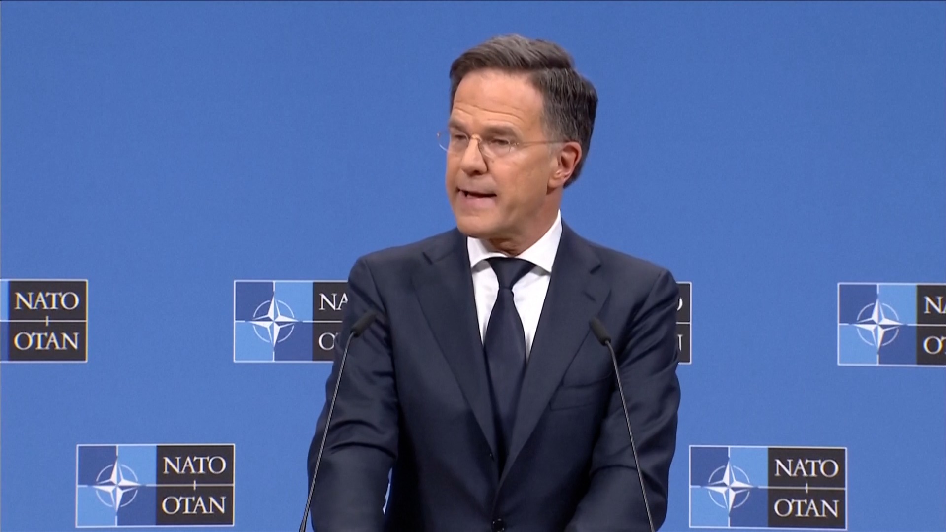 La OTAN lanza una misión en el Ártico