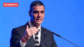 Sánchez preside la firma para la subida del salario mínimo interprofesional, en directo