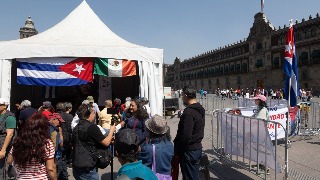 Envío de ayuda a Cuba divide a la ciudadanía