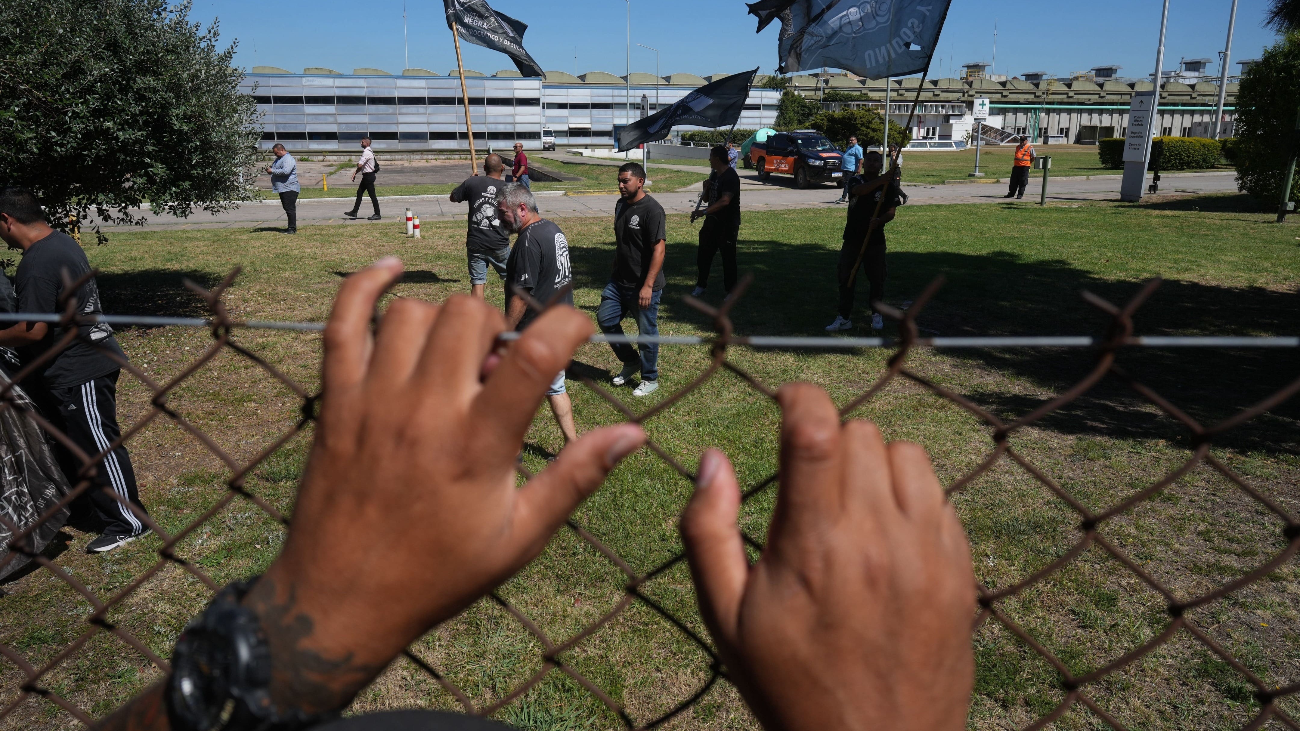 Cierre de neumáticos Fate deja a cientos sin empleo