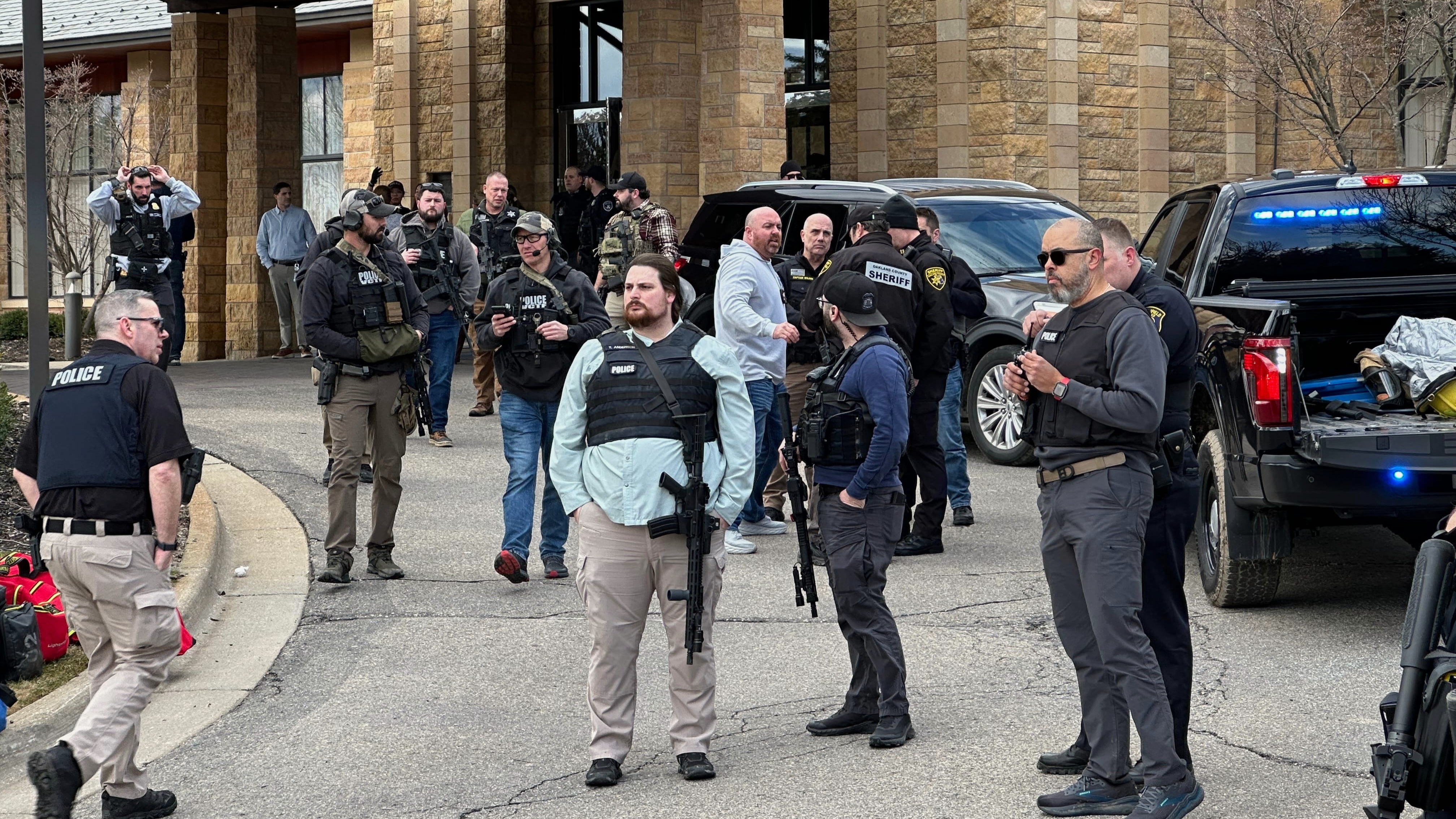 Alerta por ataque en sinagoga de Michigan