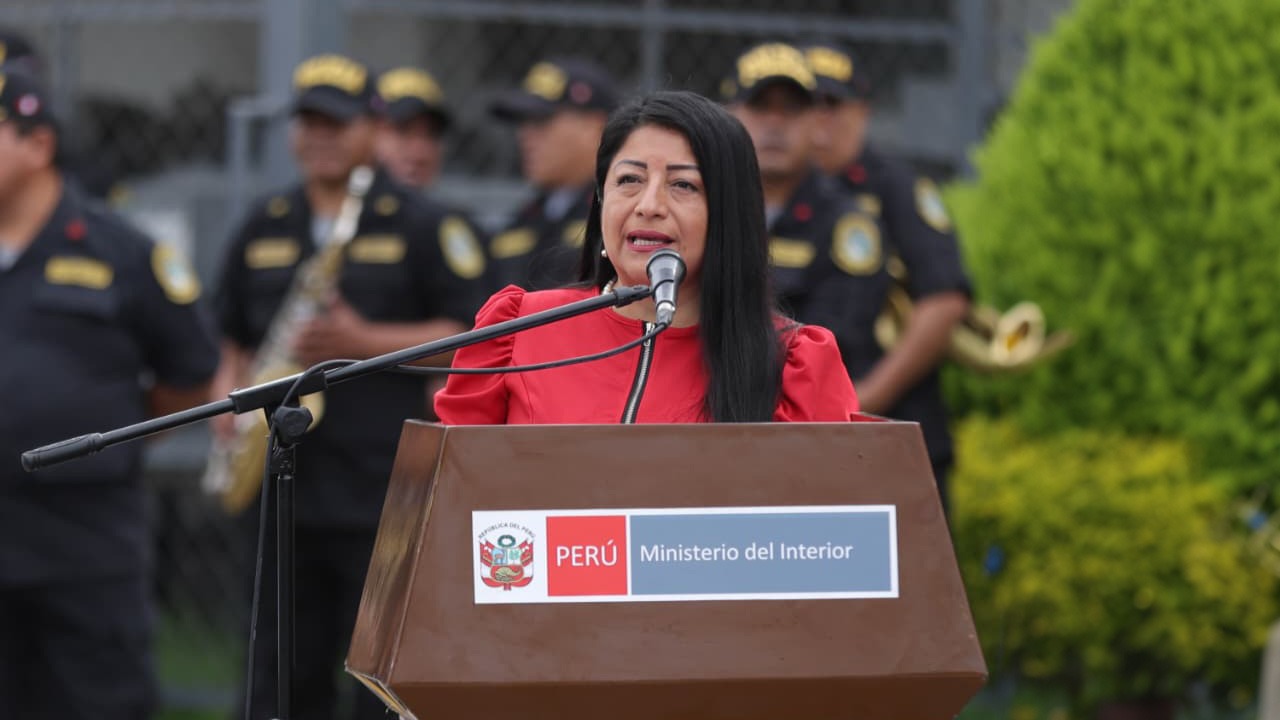 Renuncia la primera ministra peruana, Denisse Miralles
