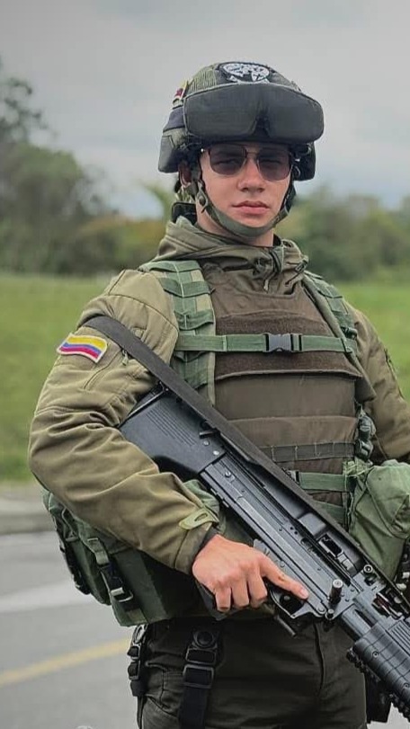 Operativo policial en Colombia detiene a más de 100 personas