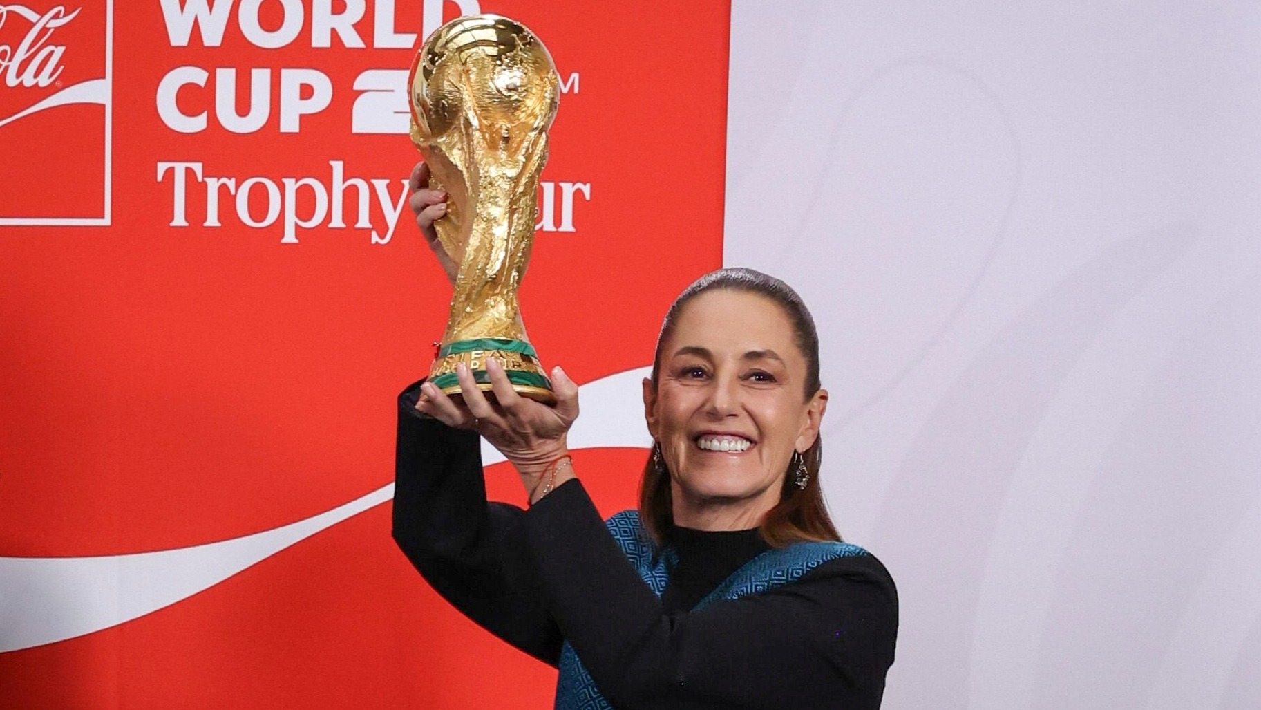 Sheinbuam anuncia como será la rifa de su boleto para el mundial