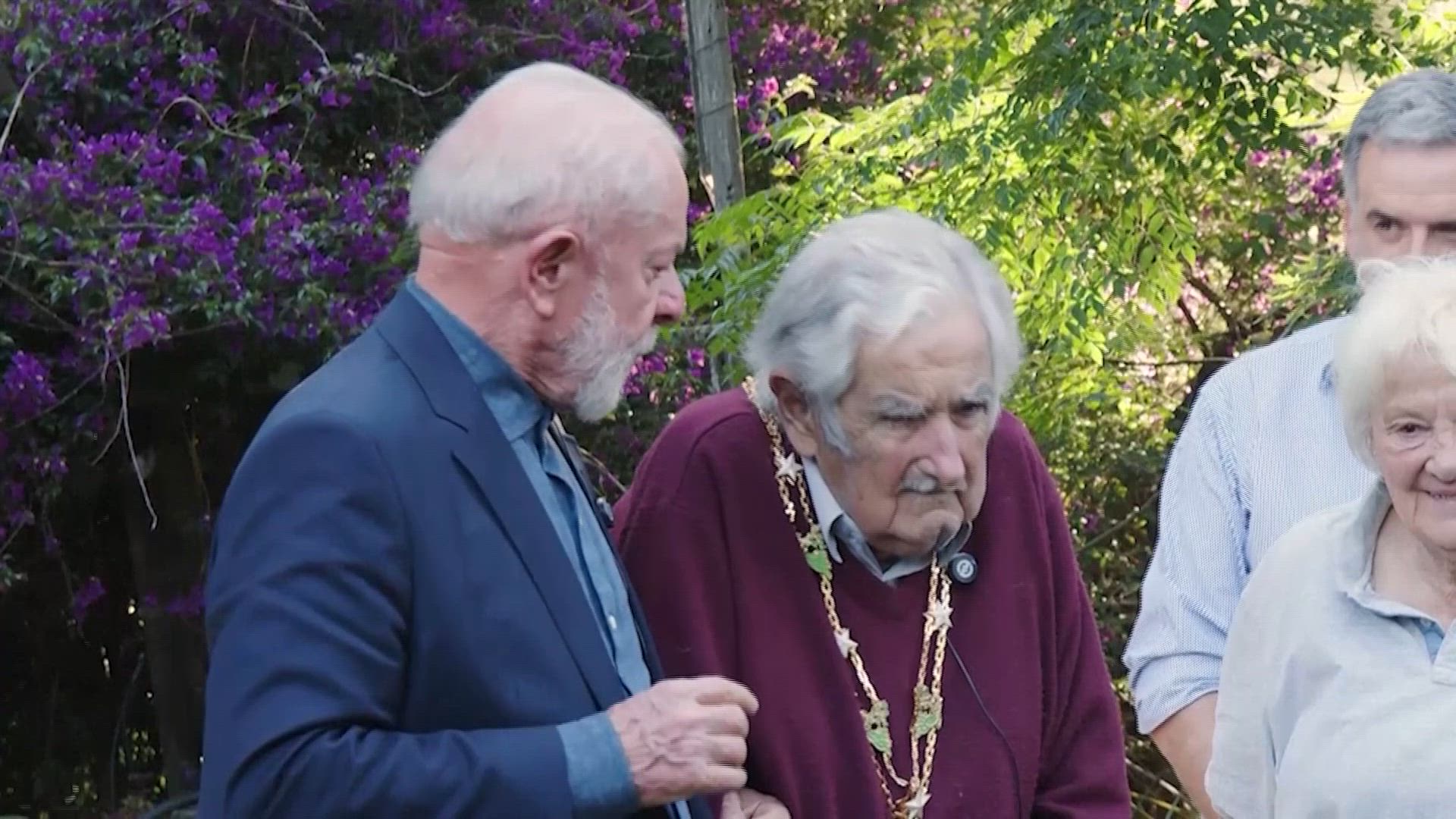 Lula otorga el más alto honor de Brasil a Pepe Mújica