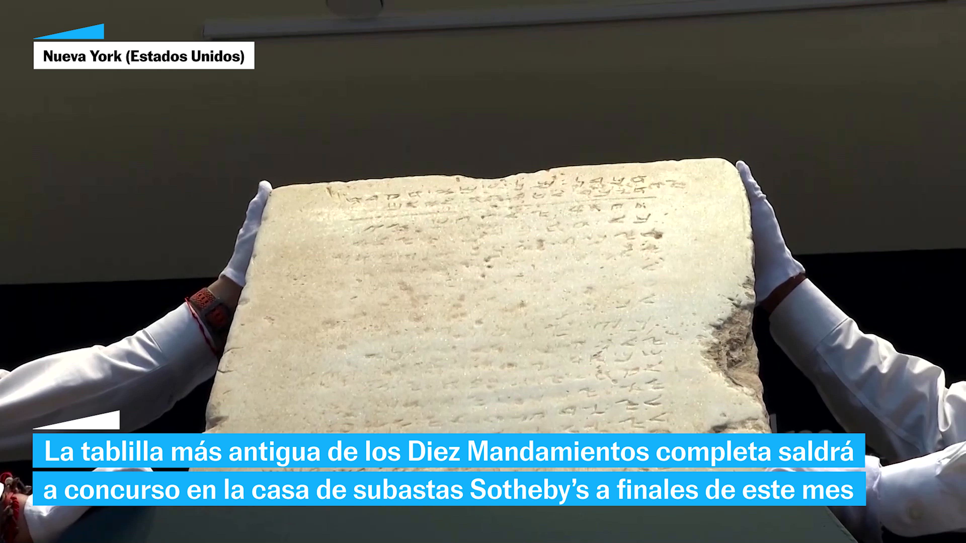La tablilla más antigua de los Diez Mandamientos, a subasta