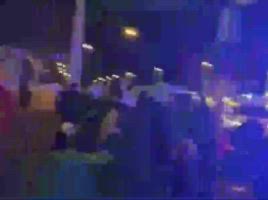 Un coche embiste a una multitud en un mercado navideño en Alemania