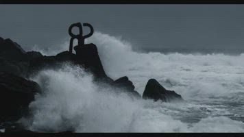 Tráiler de 'Ciento volando'