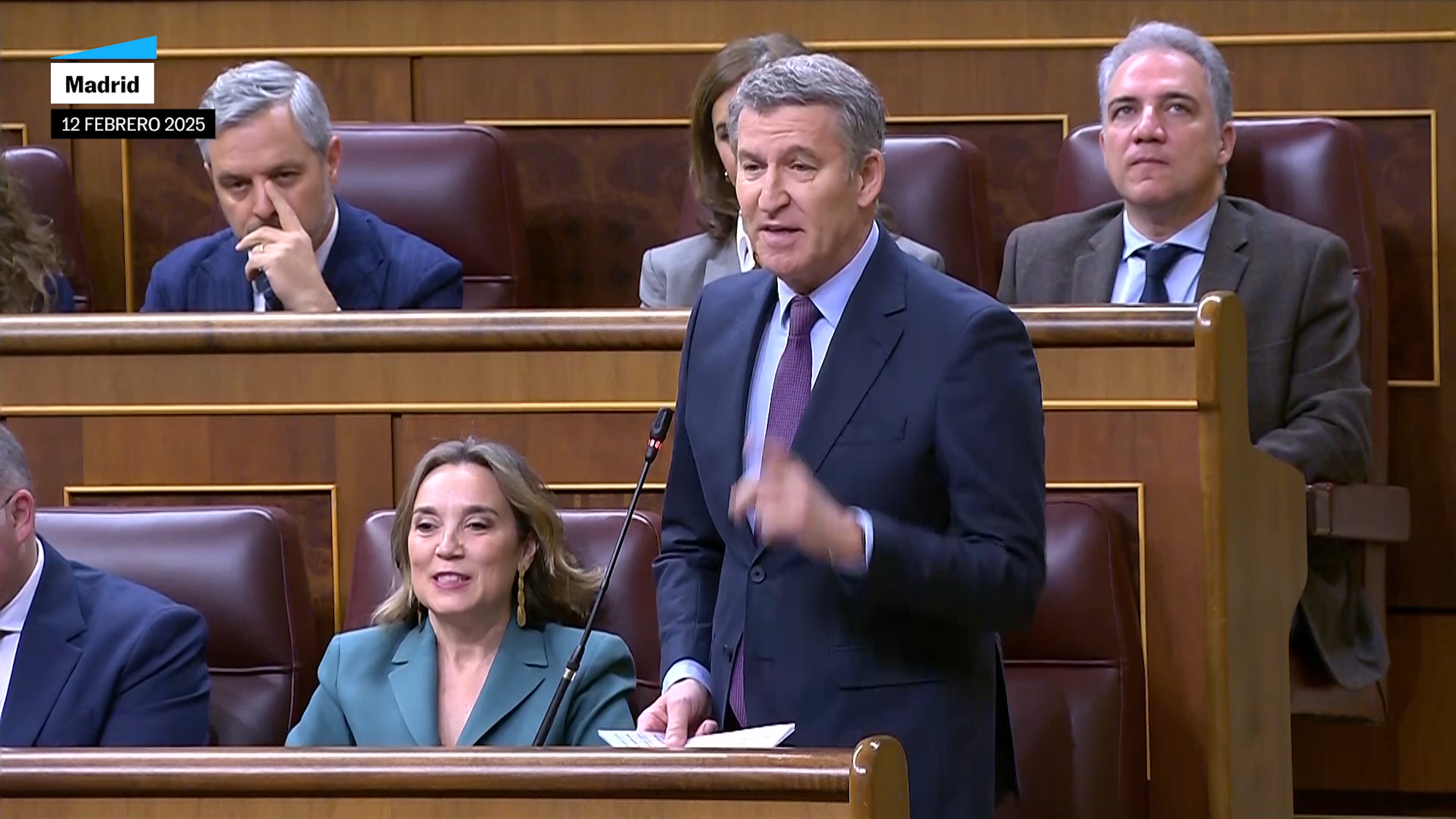 Sánchez y Feijóo debaten en el Congreso sobre el salario mínimo interprofesional