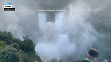 Los ríos Guadalhorce y Campanillas en Málaga se han desbordado por las intensas lluvias