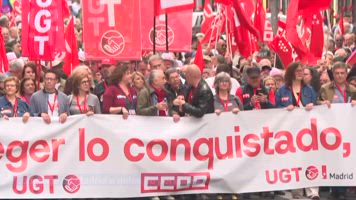 Miles de personas se manifiestan en Madrid por los derechos laborales