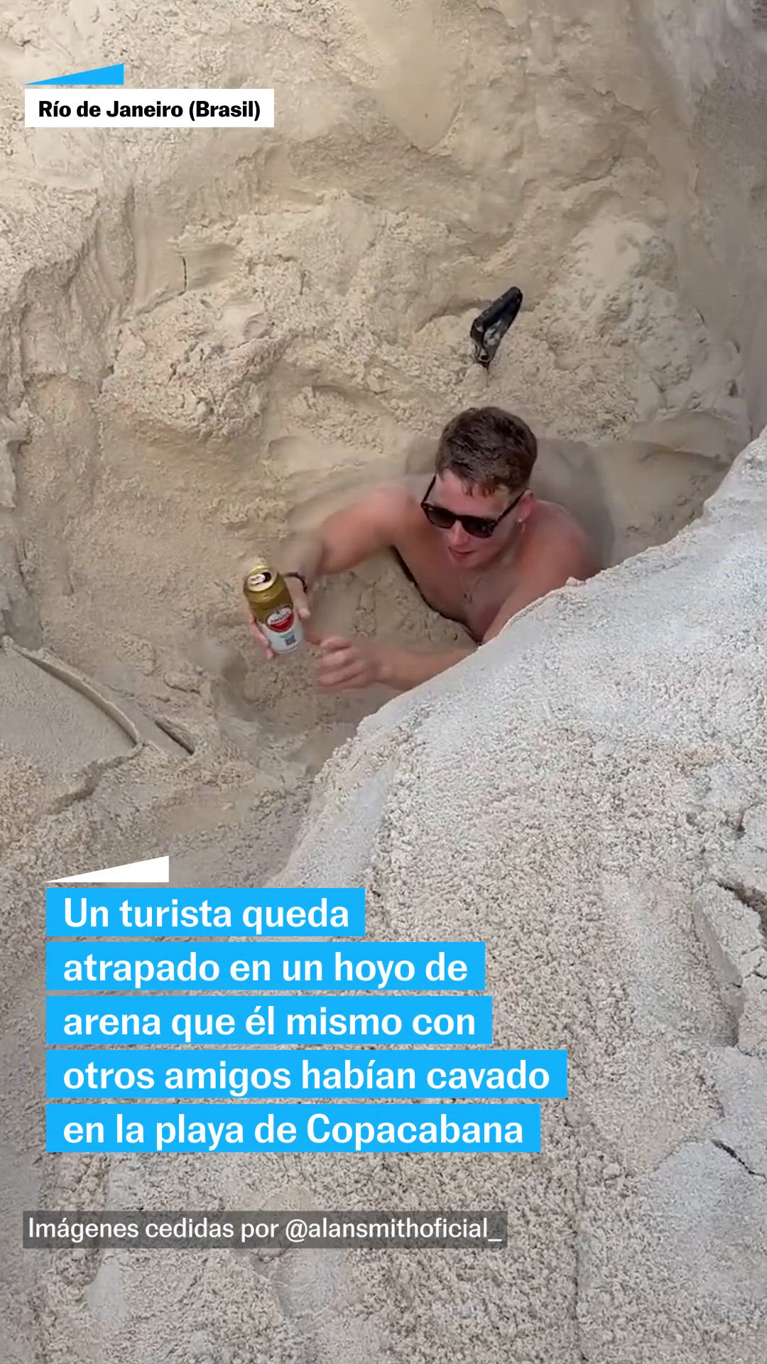 Un turista es rescatado tras quedar atrapado en un hoyo de arena que él mismo y sus amigos habían cavado
