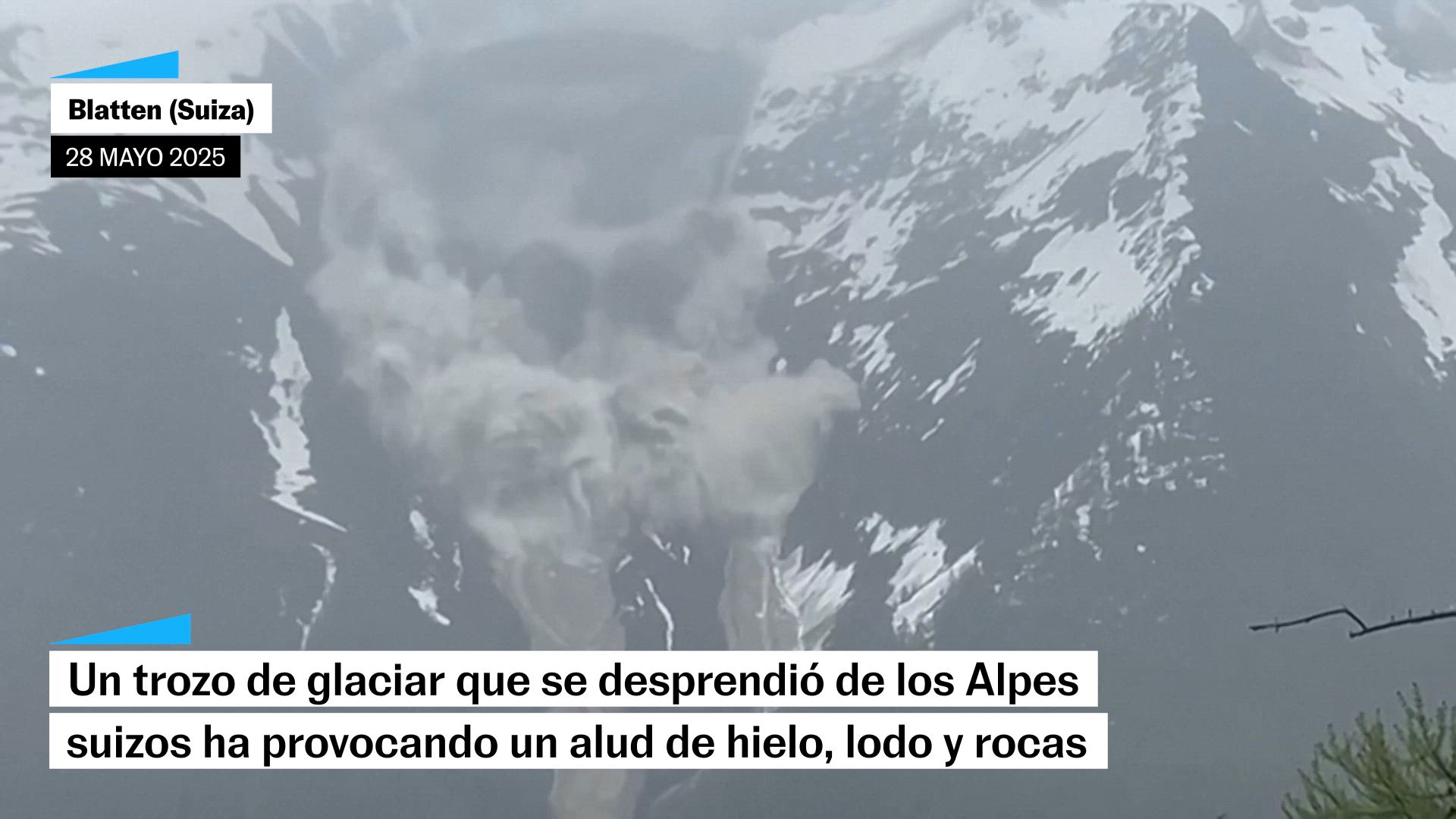 Un trozo de glaciar se desprende de los Alpes suizos y provoca un alud