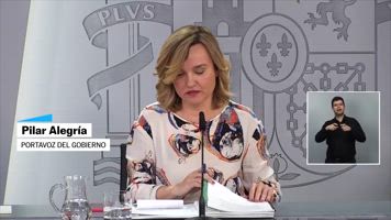 Pilar Alegría: 