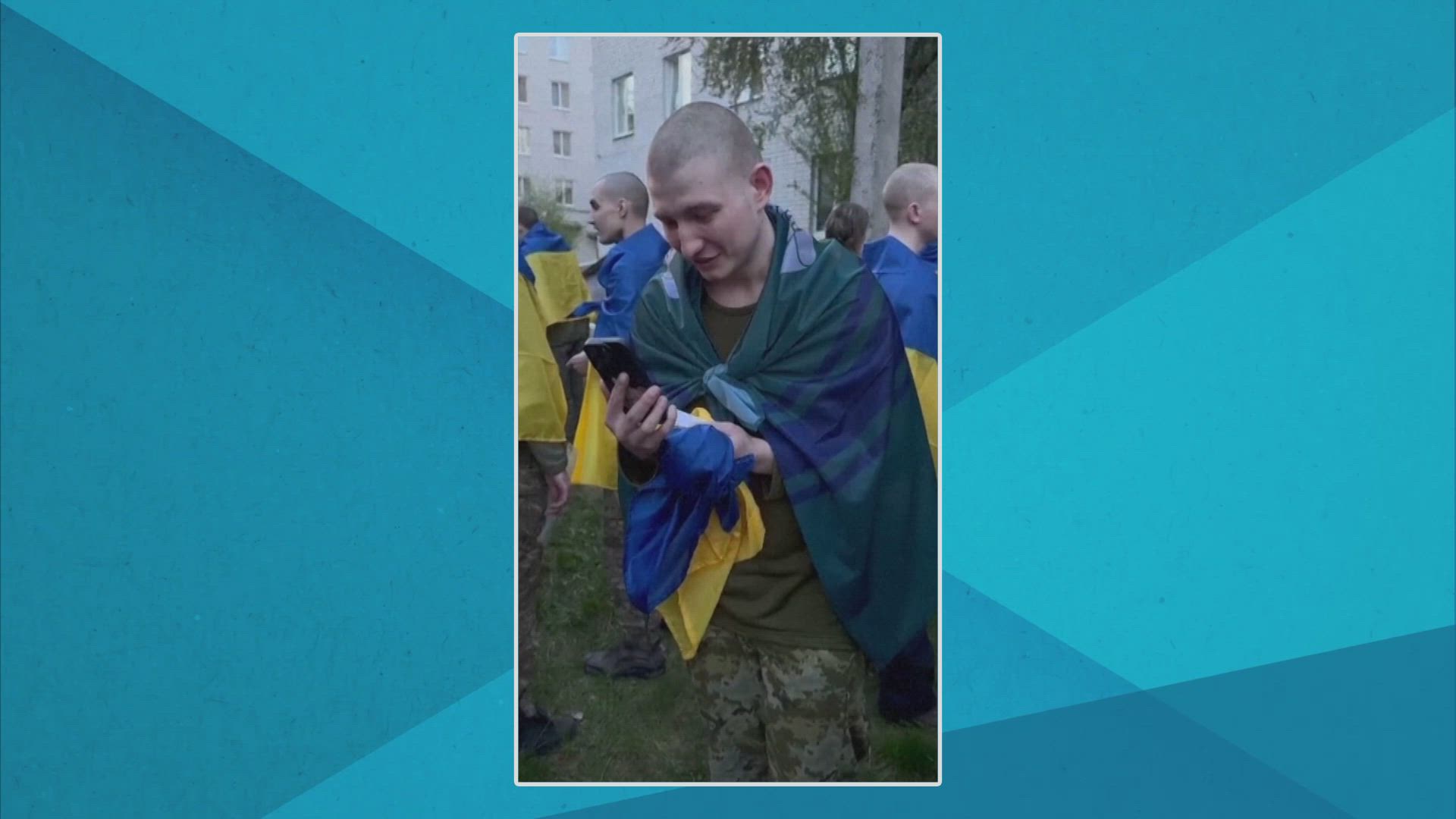 Un soldado ucranio pide matrimonio a su novia tras tres años prisionero por las fuerzas rusas