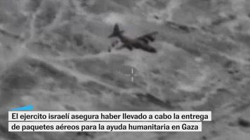 El ejercito israelí asegura haber entregado paquetes aéreos para la ayuda humanitaria en Gaza