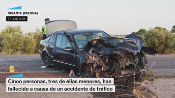 Cinco personas, tres de ellas menores, han fallecido a causa de un accidente de tráfico