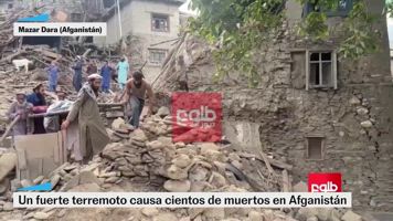 Un terremoto en Afganistán causa más de 800 muertos