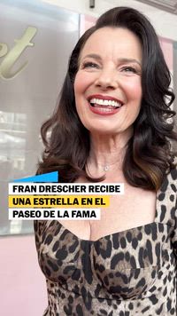 Fran Drescher tras recibir una estrella en el Paseo de la Fama