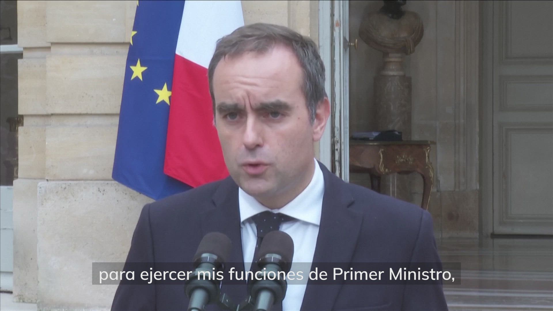 Dimite el primer ministro de Francia, Sébastien Lecornu, un día después de anunciar el Gobierno