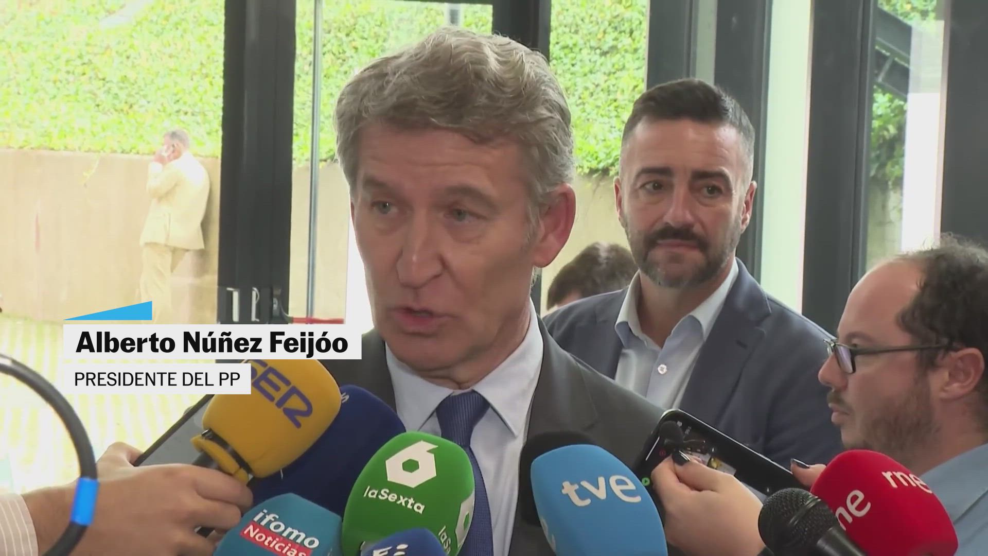 Alberto Núñez Feijóo: "Es el momento de mantener la estabilidad en el Gobierno valenciano"