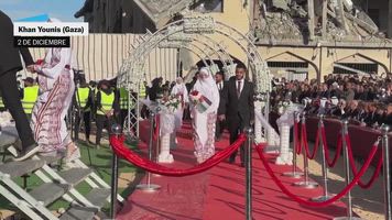 Organizan una boda multitudinaria en Gaza