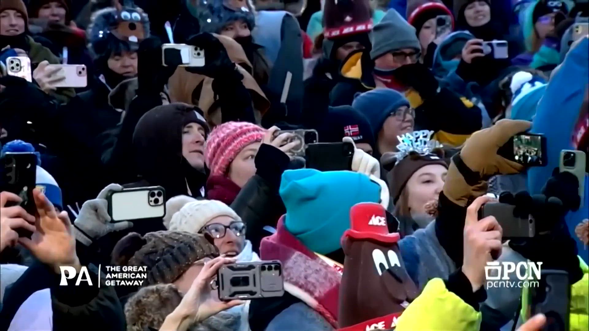 La marmota Phil da seis semanas más de invierno en Estados Unidos