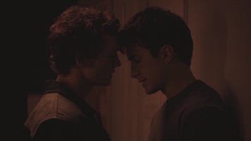 De qué va 'Más que rivales'