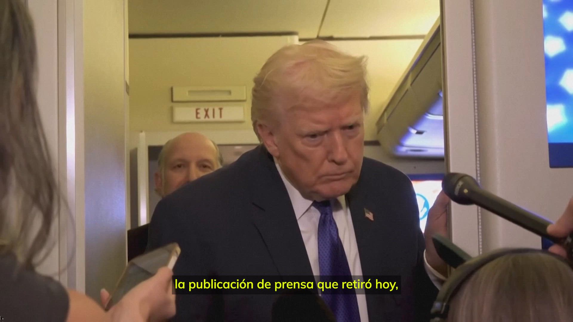 Trump da explicaciones sobre la publicación de un vídeo en el que aparecen los Obama como monos