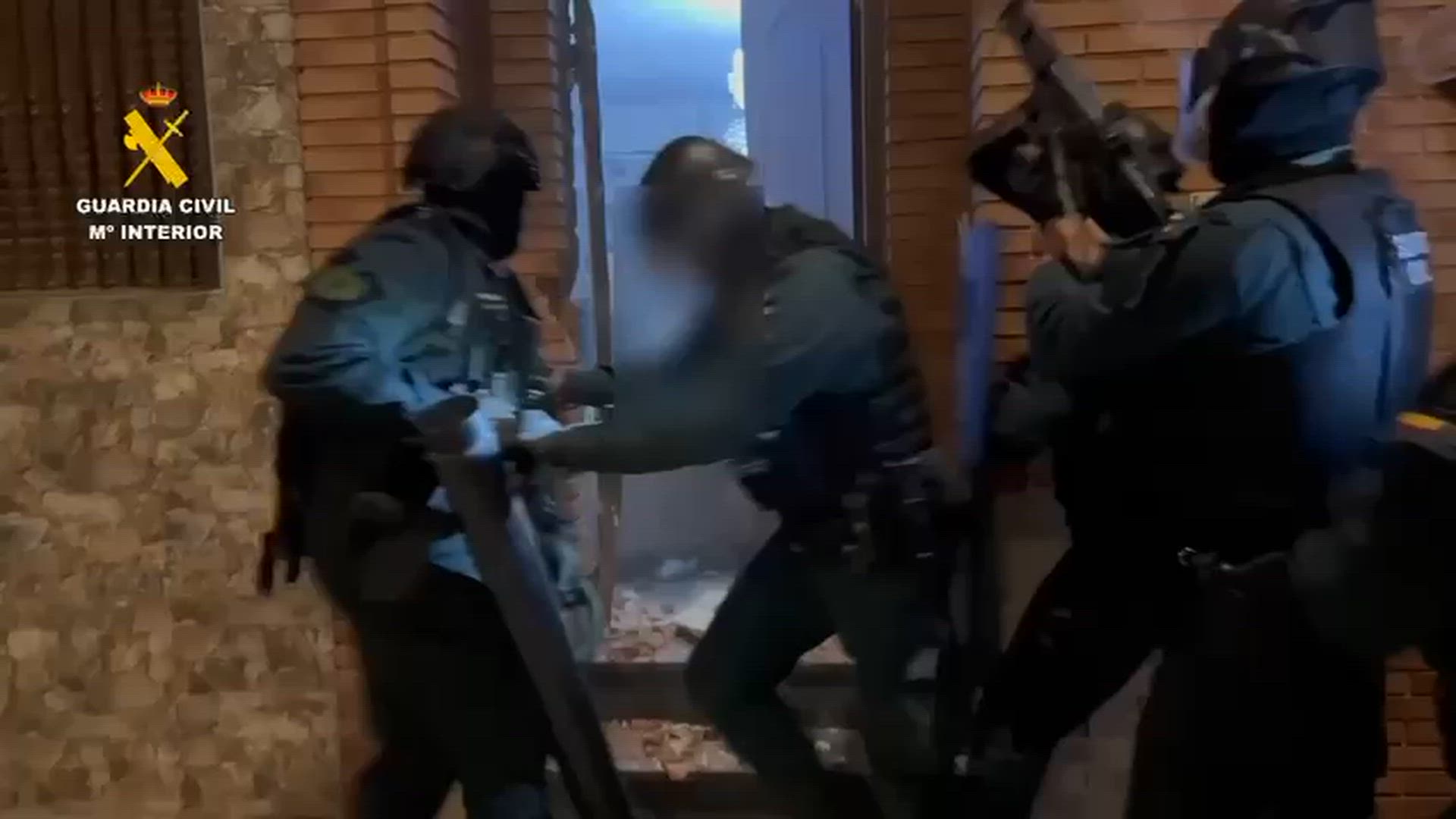 Así fue la detención de las cuatro personas acusadas de explotación laboral